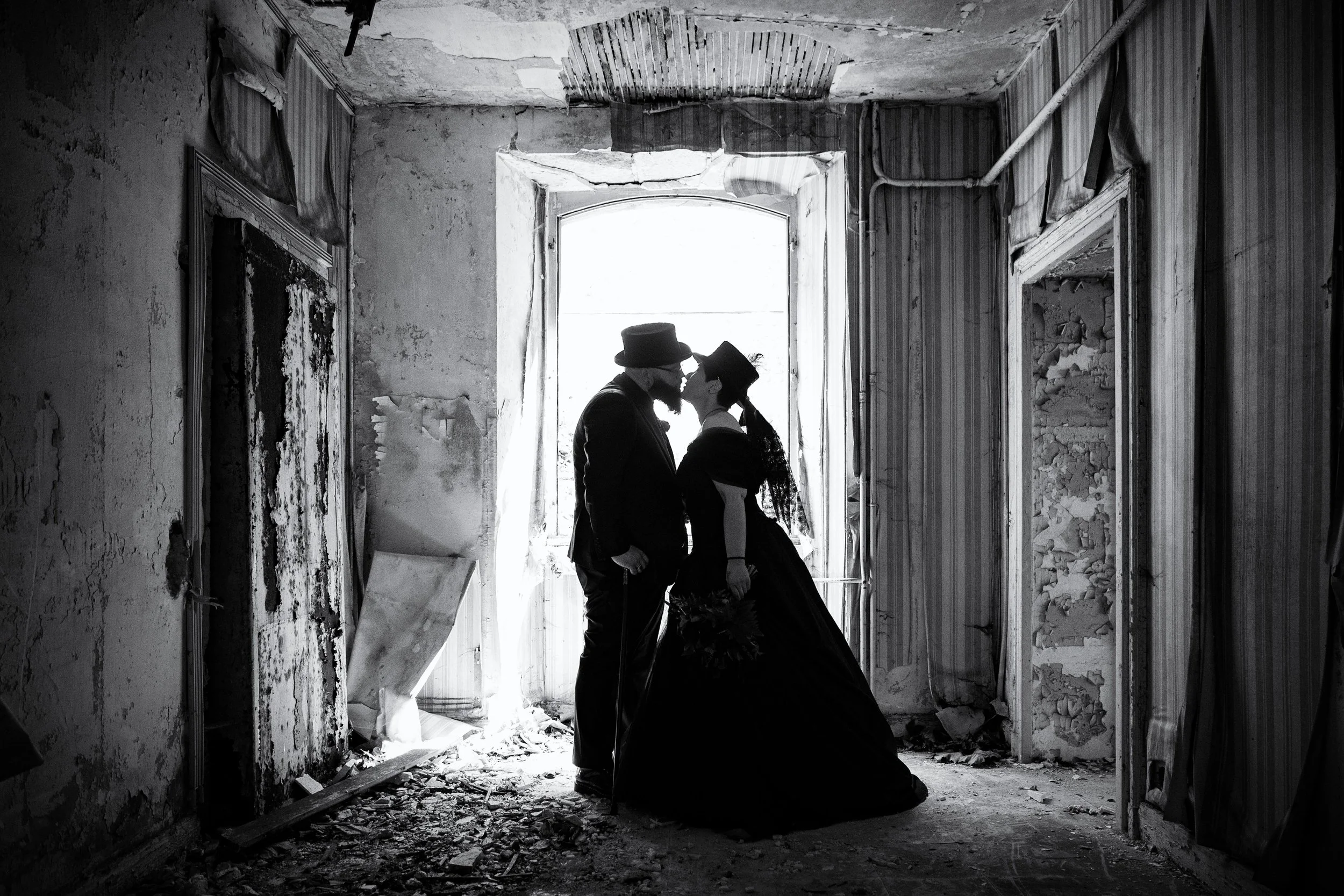 Des mariages intenses et artistiques capturé par Matière Noire Photography