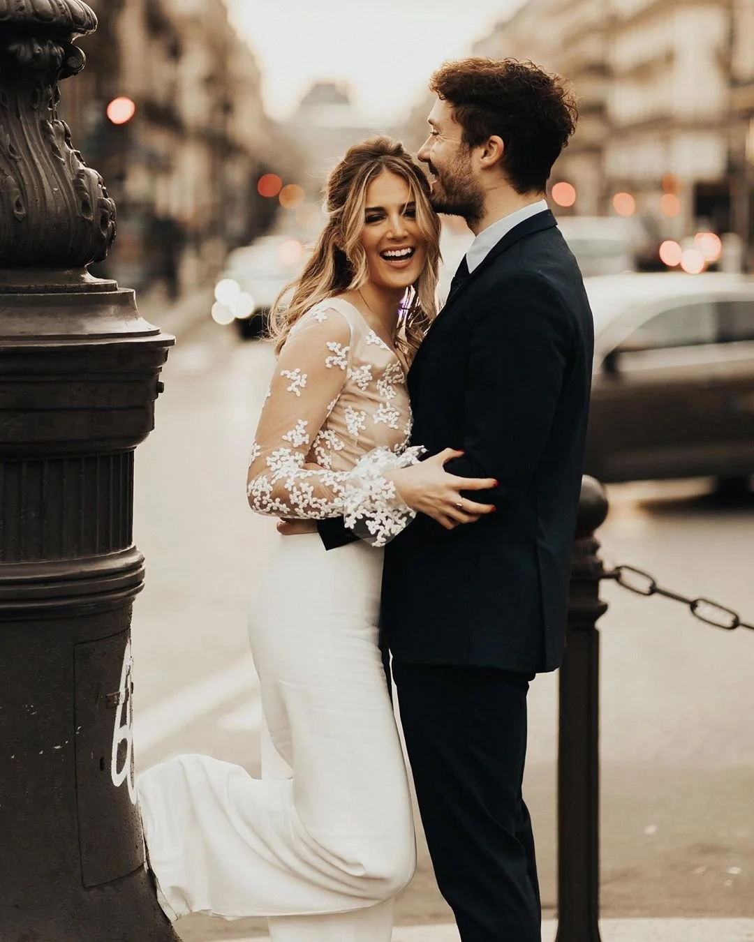 Le mariage de Pauline Torres : une cérémonie élégante et romantique entre mode, émotion et lumière dorée