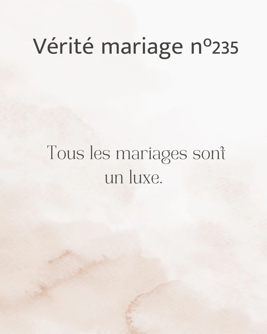 ✨ **V&eacute;rit&eacute; mariage n&deg;235 : tous les mariages sont un luxe.**

On entend souvent parler des &laquo; petits budgets &raquo; et des &laquo; gros budgets &raquo; mariage.

Mais la v&eacute;rit&eacute;, c'est qu'organiser un mariage repr