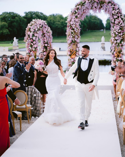 Le mariage de Nabilla et Thomas Vergara : un mariage de princesse au château de Chantilly