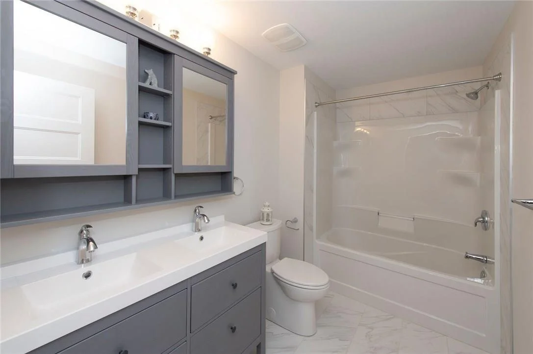 Bathroom_Gallery_4.jpg