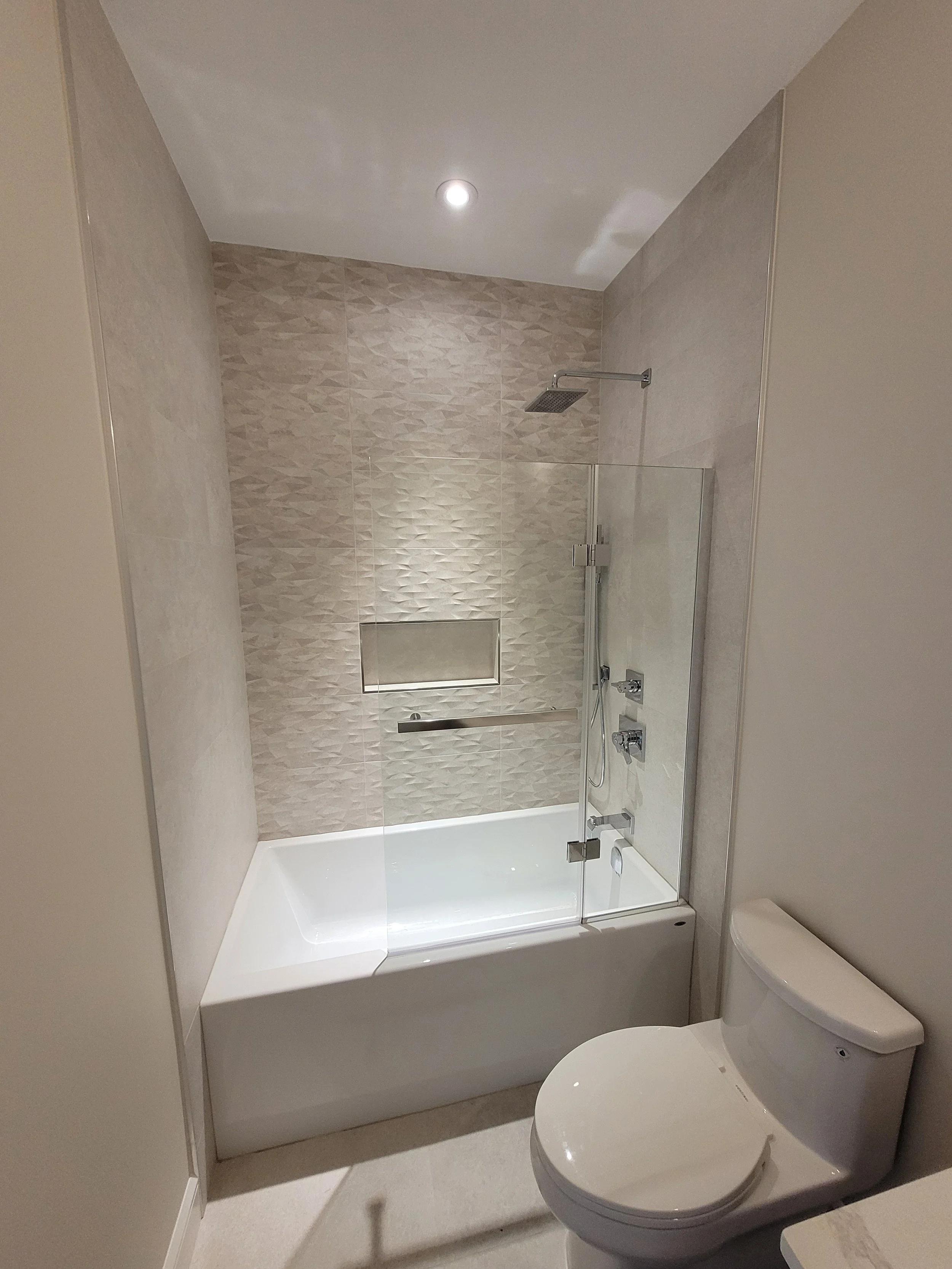 Bathroom_Gallery_1.jpg