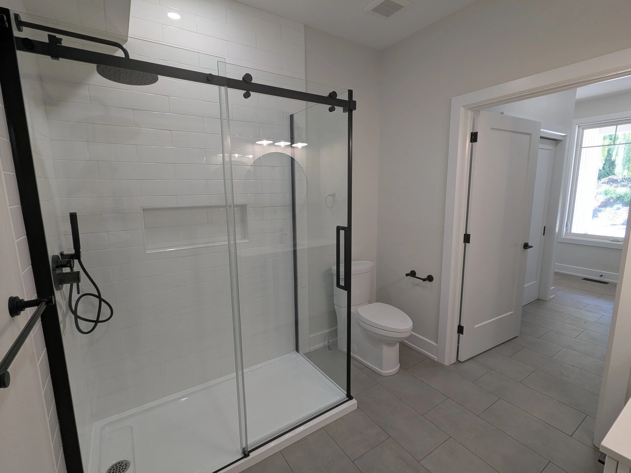 Bathroom_Gallery_7.jpg