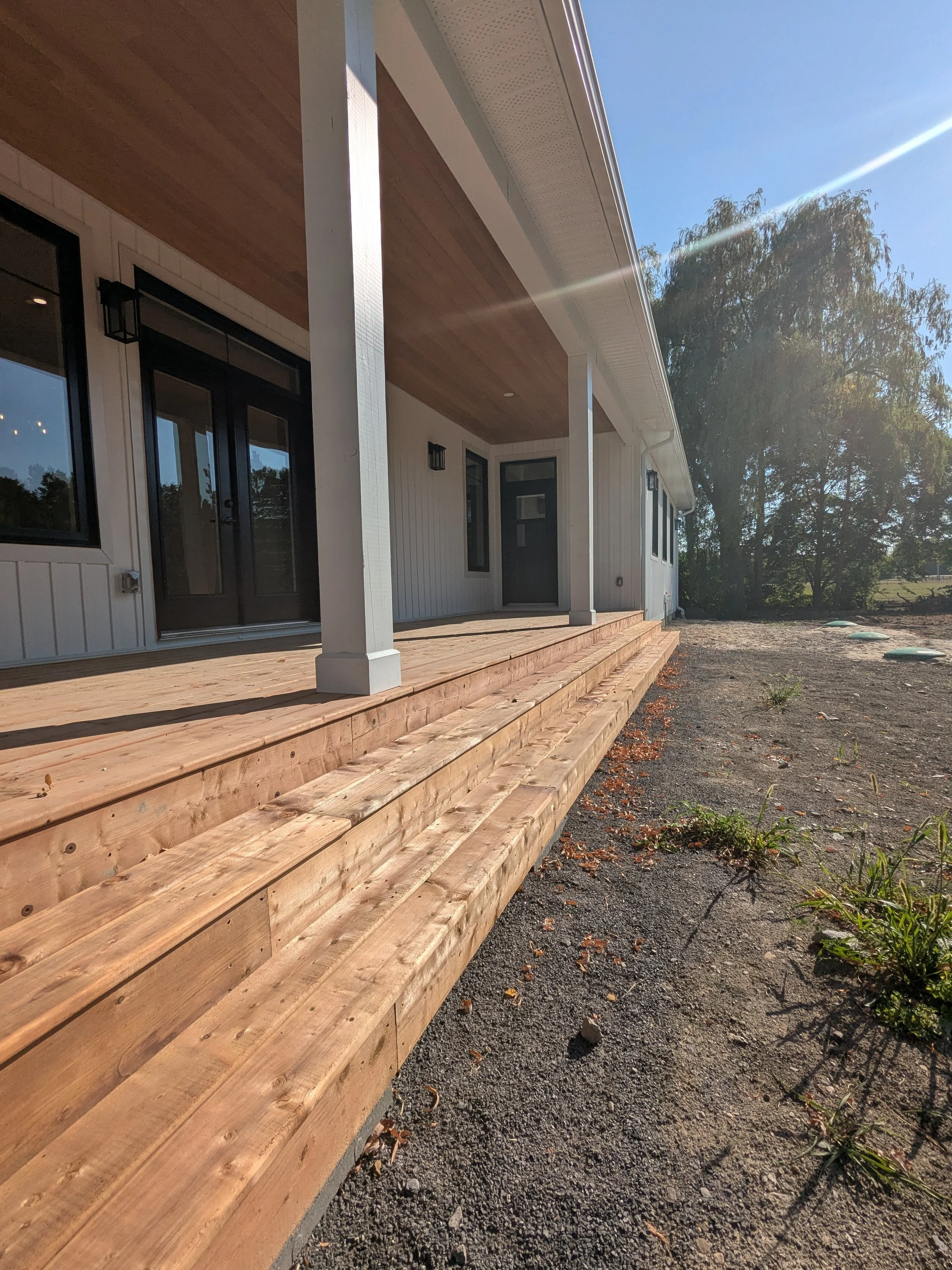 Deck_Gallery_1.jpg