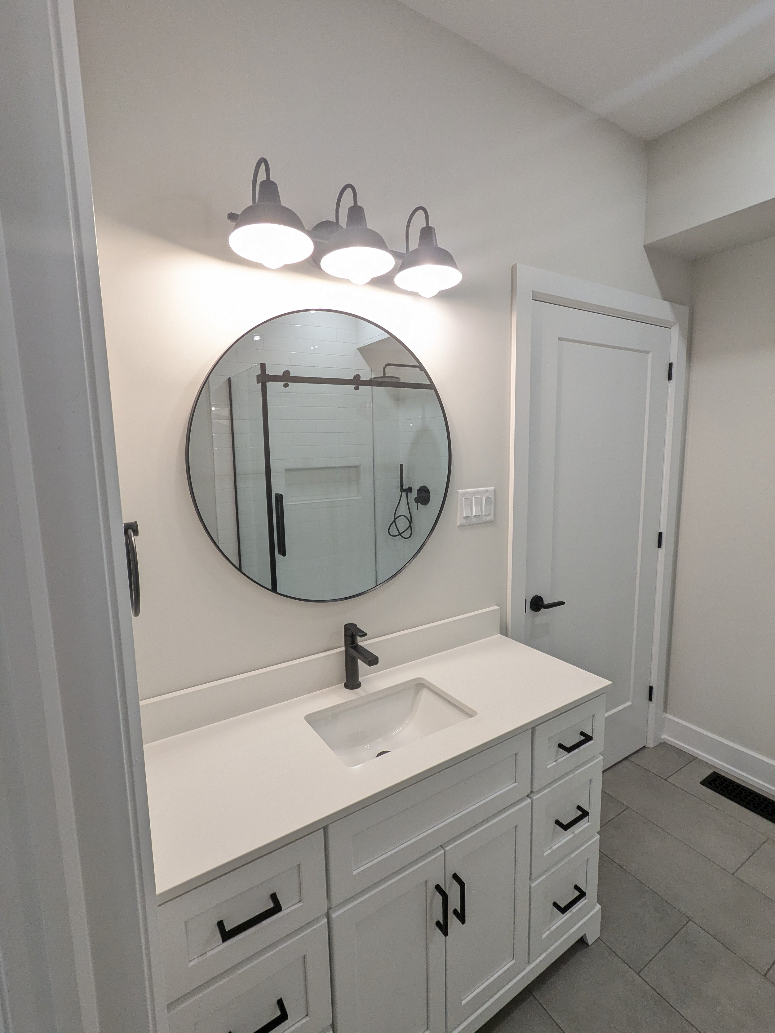 Bathroom_Gallery_8.jpg