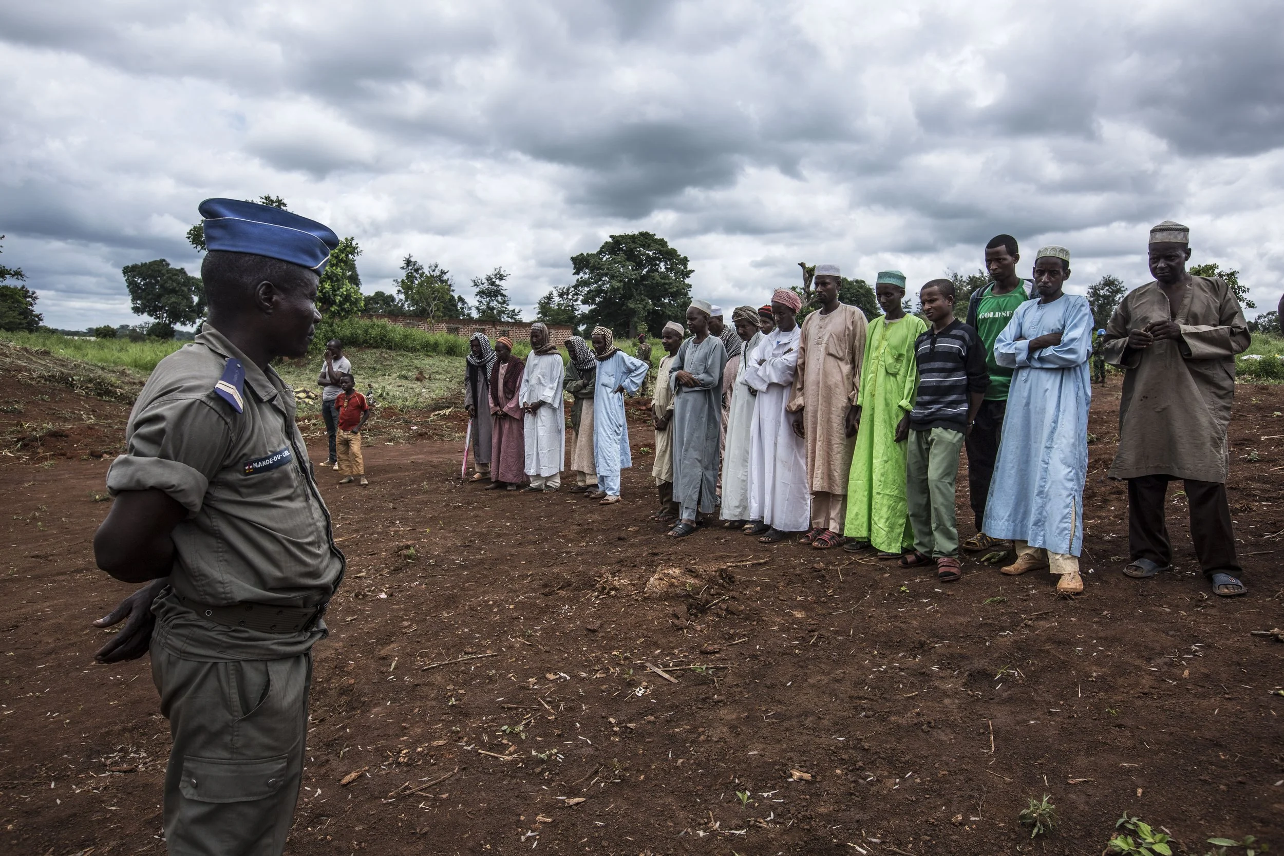 CAR security officials gathered Peulhs men left behind in Yaloke to participate at the inauguration ceremony of the controversial new site built for them under the blessing of both local and central government.