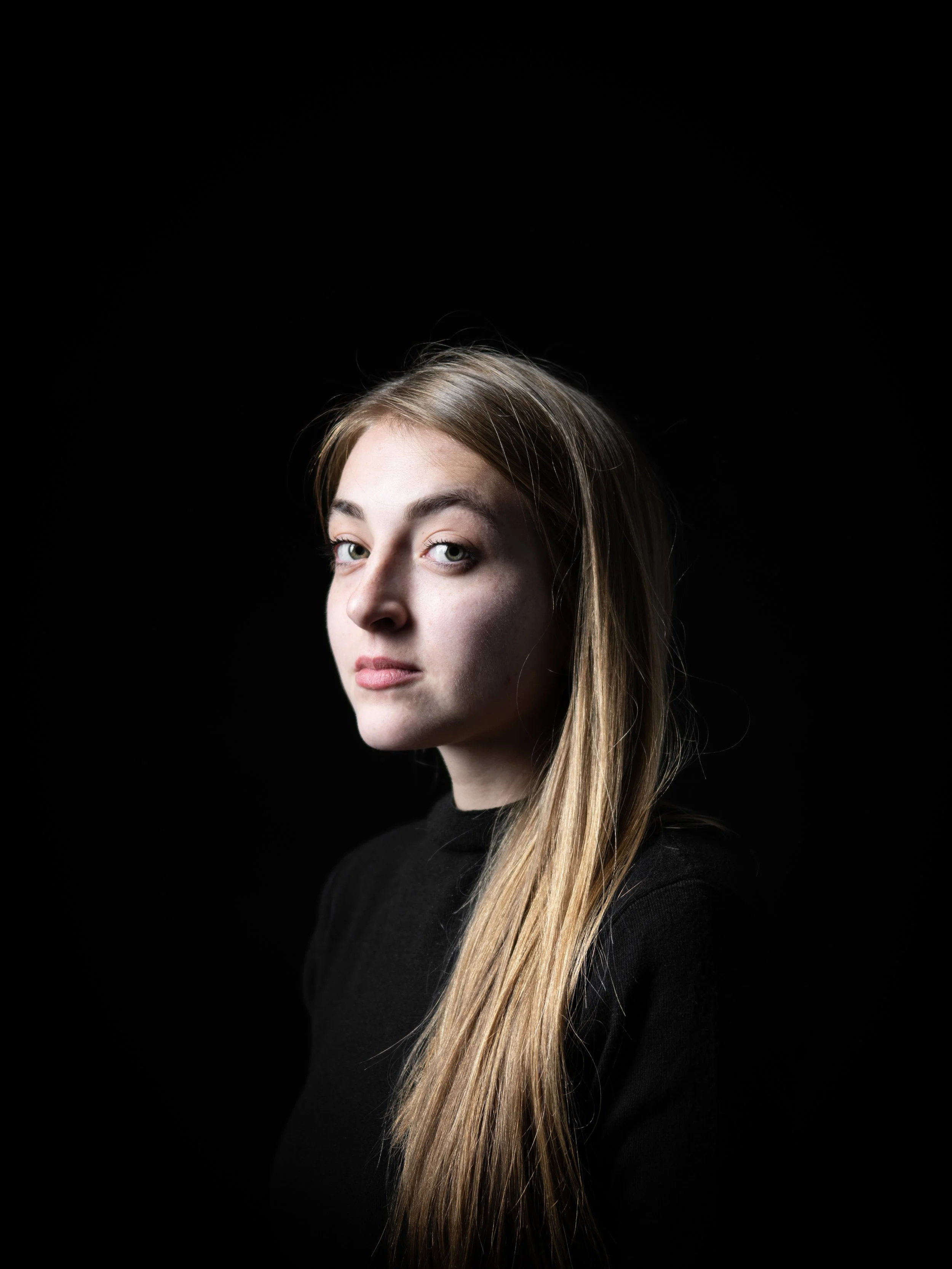 Olga Jankovic - photo by Aleksandra Zhidkih_Zoom Photo Studio.jpg