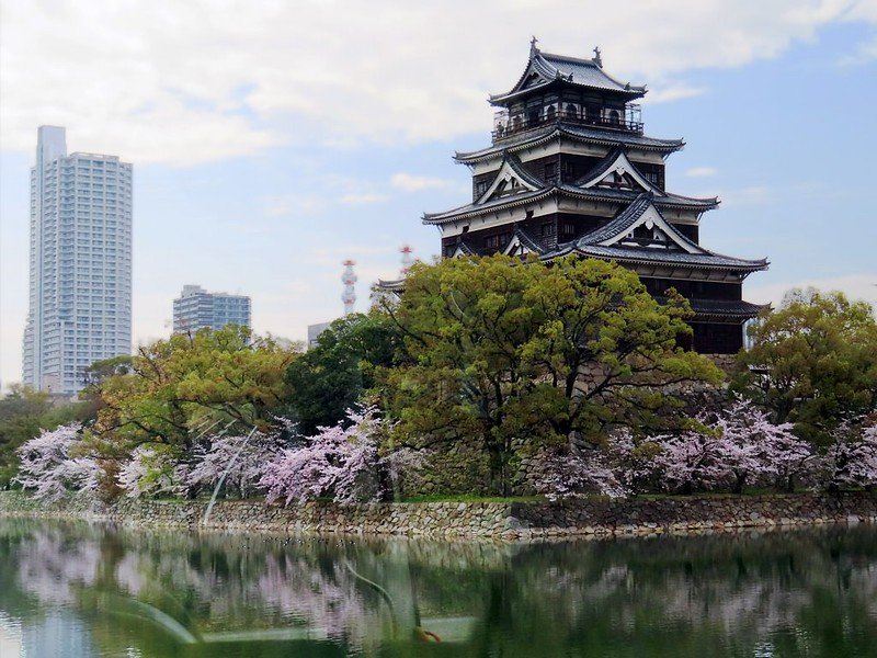 Discover the historic Hiroshima Castle and its beautiful surroundings.