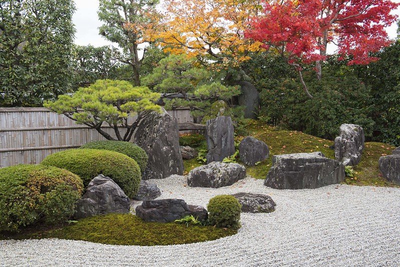 kyoto-whispers-of-gardens-tour-daitokuji-4.jpg