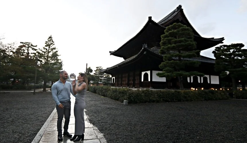 proposal-in-japan-at-a-nice-temple.JPG