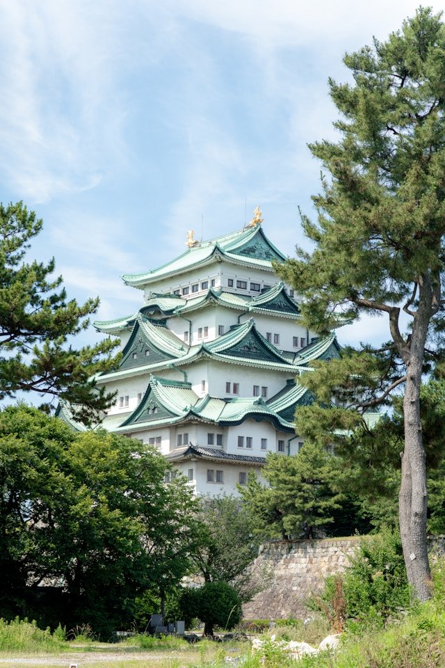 private-japan-tours-nagoya-tour-castle-2.jpg