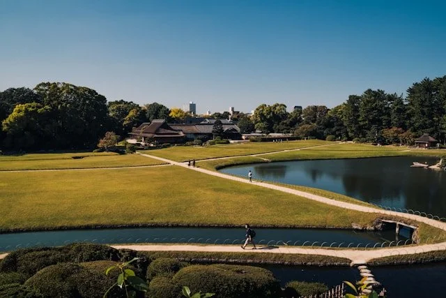 private-okayama-and-kurashiki-tour-korakuen-garden.jpg