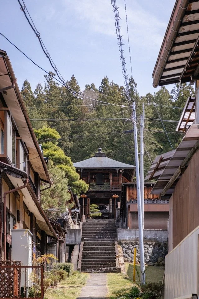 private-japan-tours-takayama-shrine-tour.jpg