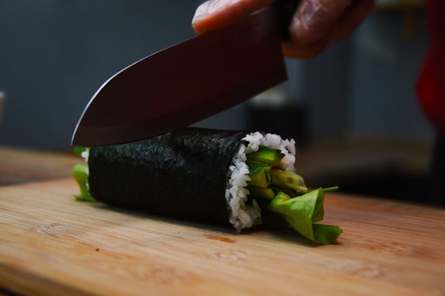 private-japan-tours-taste-of-home-1-sushi.jpg