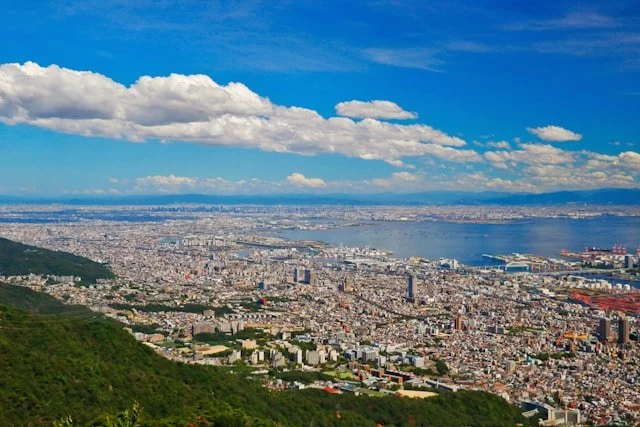 private-japan-tours-kobe-tour-mountain.jpg
