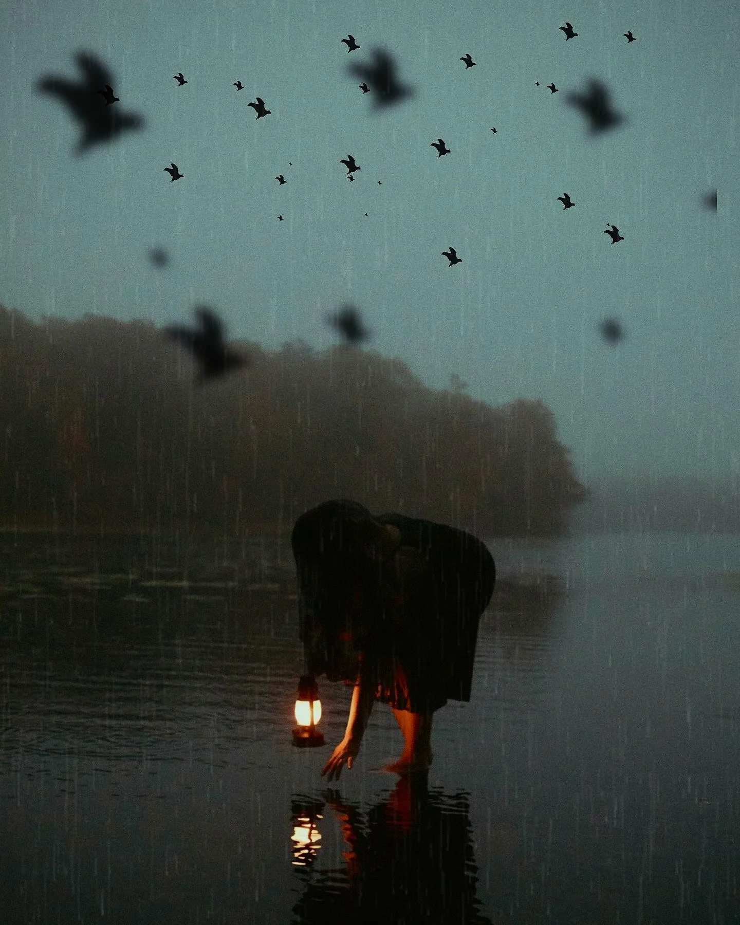 Happy Halloween, witches 🕯️