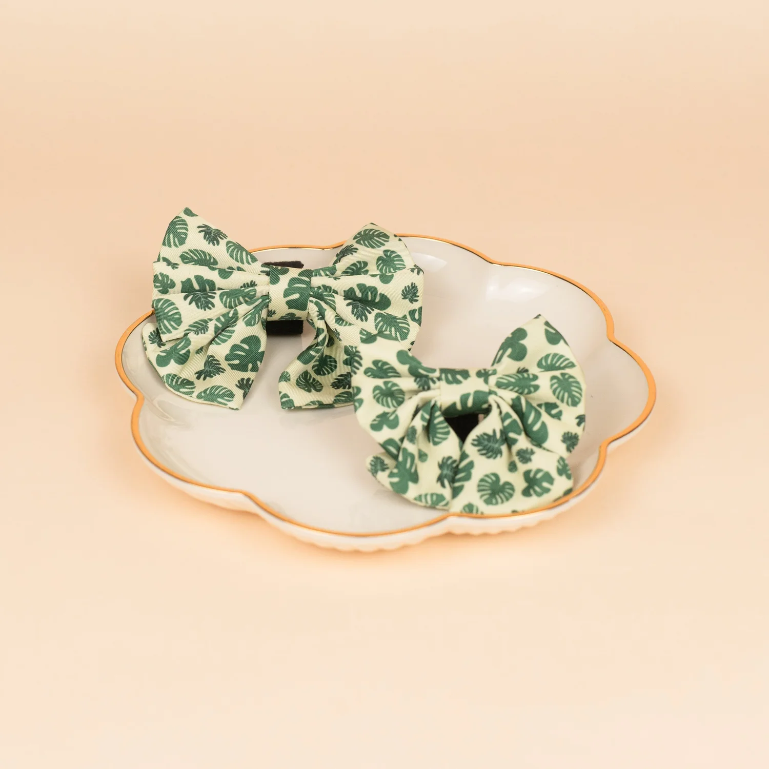 Monstera - Sailor Bow
