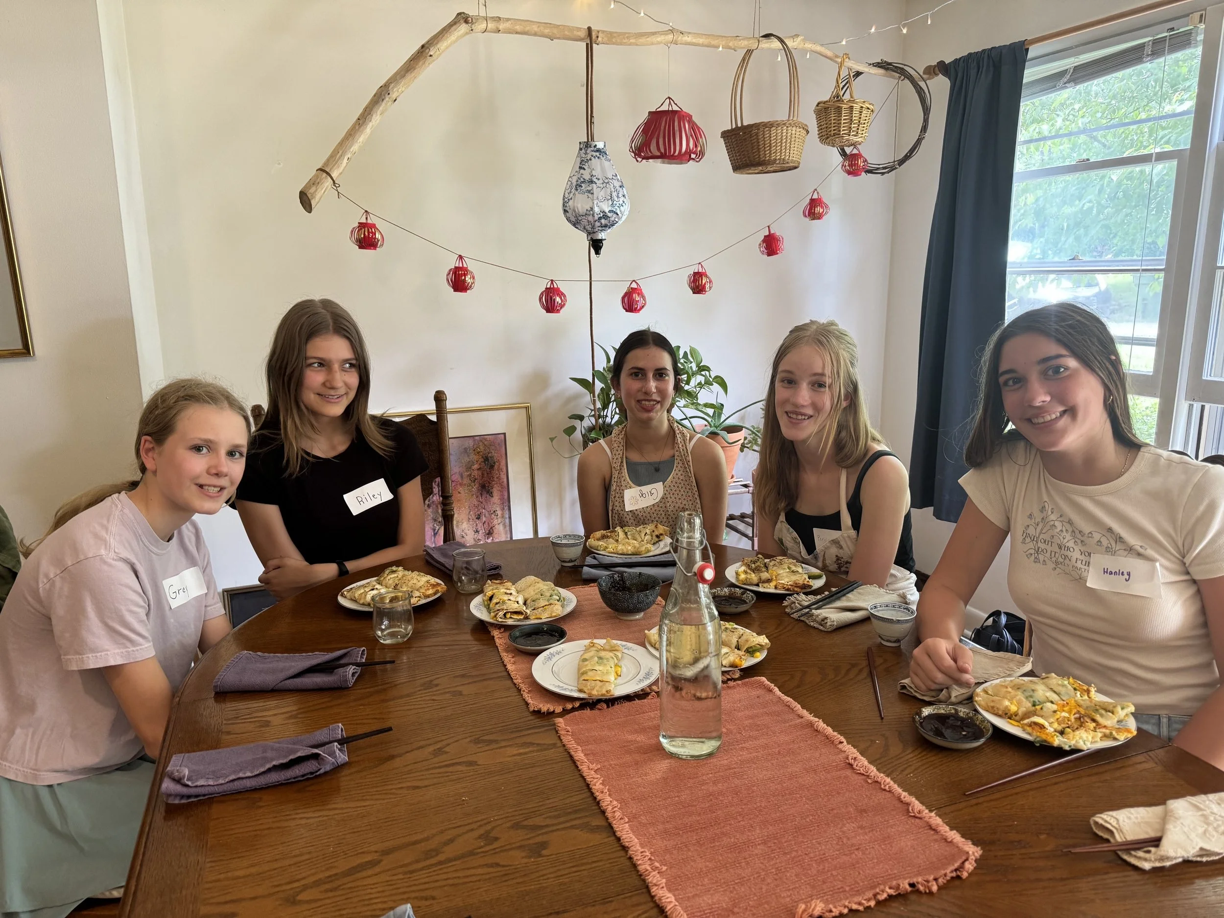 teens eat danbing.jpg