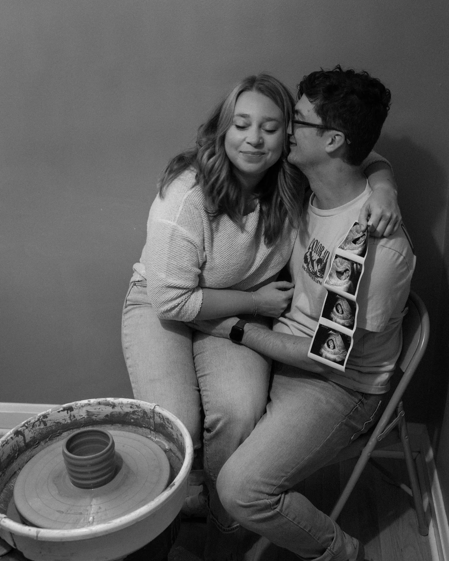 my cutie friends makin&rsquo; pottery and a sweet baby girl 🤍🪴🥹