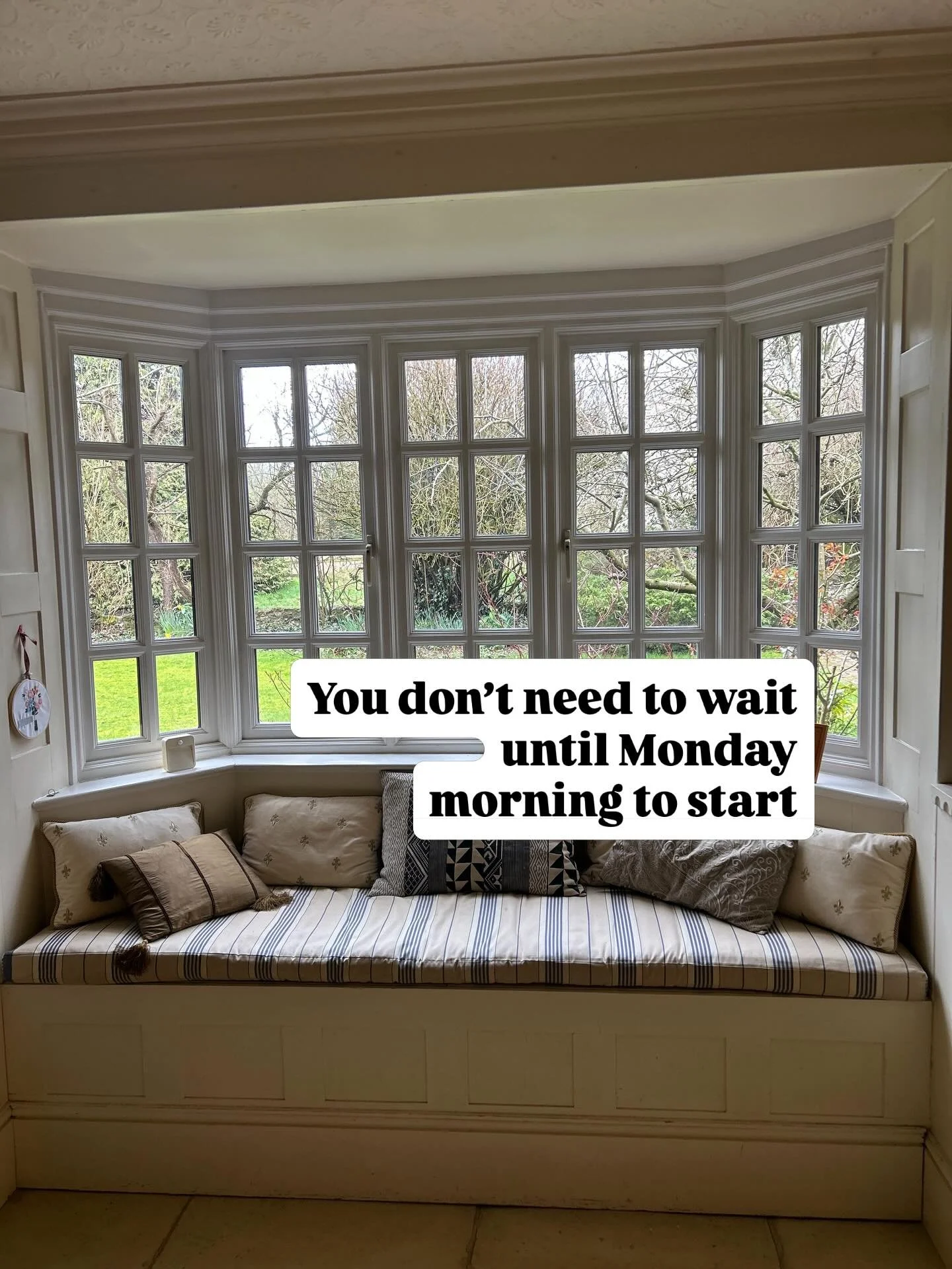 You don&rsquo;t need to wait until Monday morning to start
You don&rsquo;t need to wait until &ldquo;the kids are a bit more settled&rdquo; to start
You don&rsquo;t need to wait until you&rsquo;ve got your brand new (faux) leather-bound notebook to s