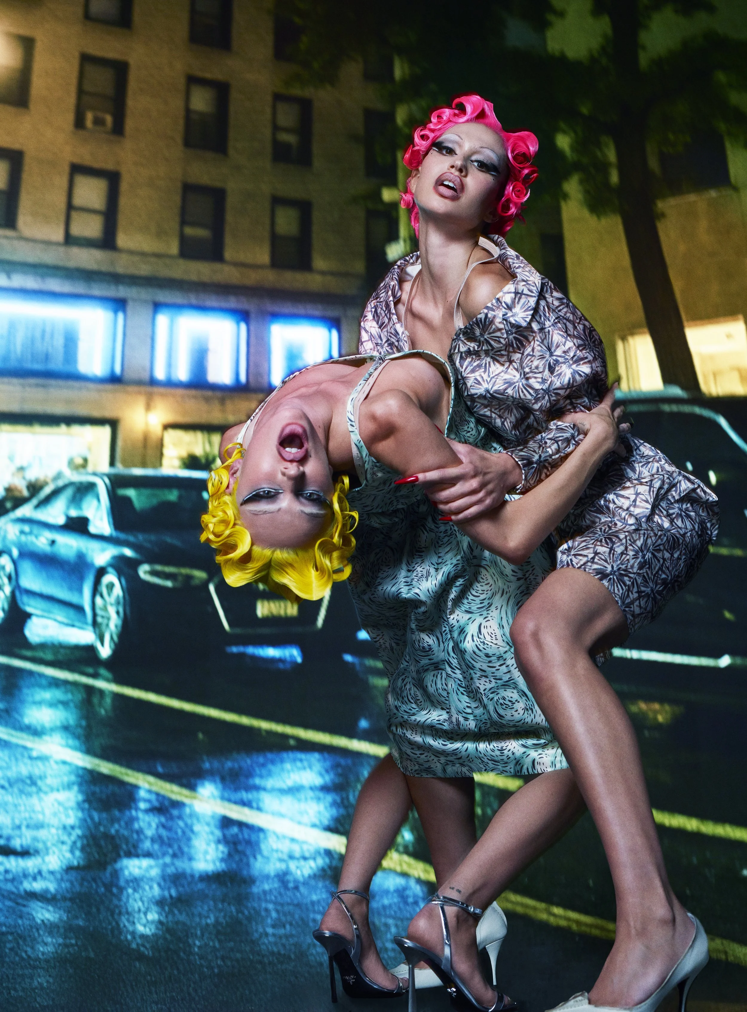 20250520_V_SHOT_18_MIU_MIU_2702xq.jpg