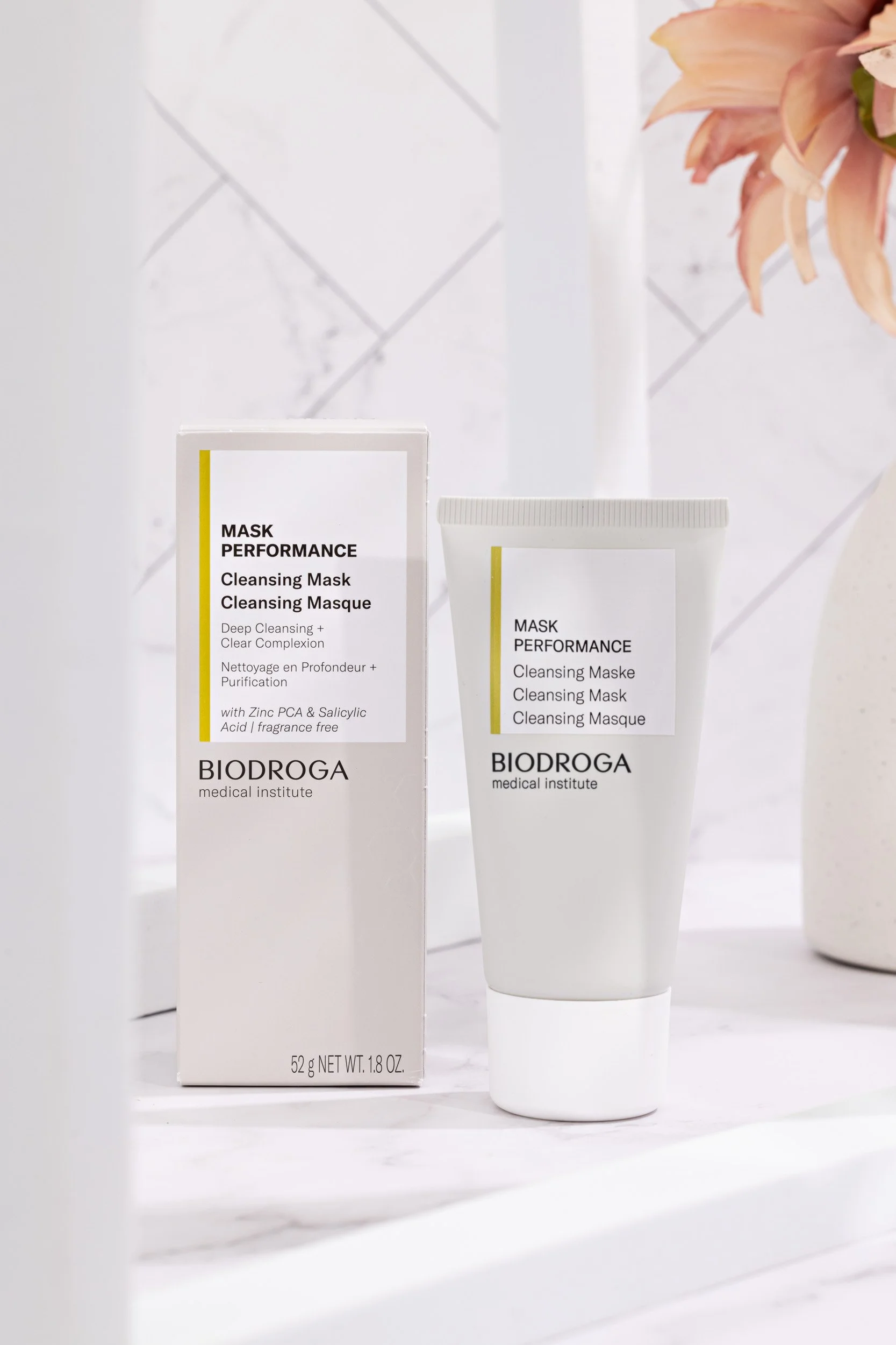 biodroga-cleansingmask-styled-4-hr.jpg