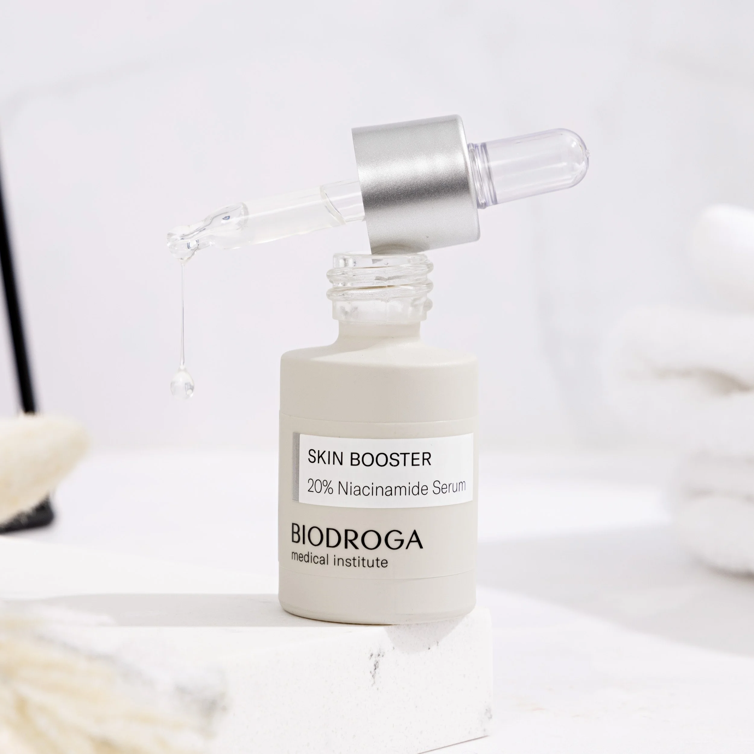biodroga-skinbooster-niacinamide-square-hr.jpg