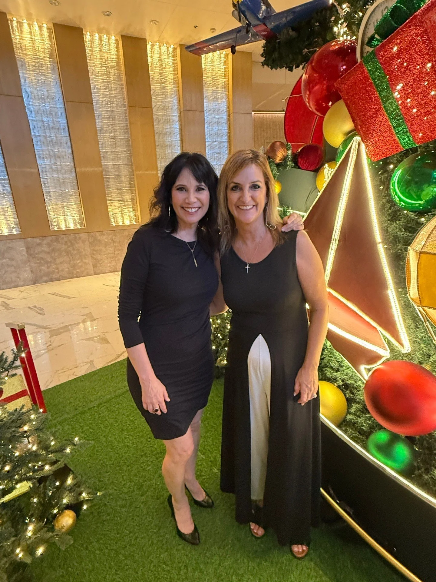 Blown away by @SandraCoker&rsquo;s @TEDxForbesPark talk about leadership &ndash; and I&rsquo;ve coached leaders and taught leadership for years. My biggest take-away from this viewing: Courage and humility in leadership. Empathy over demand. And most