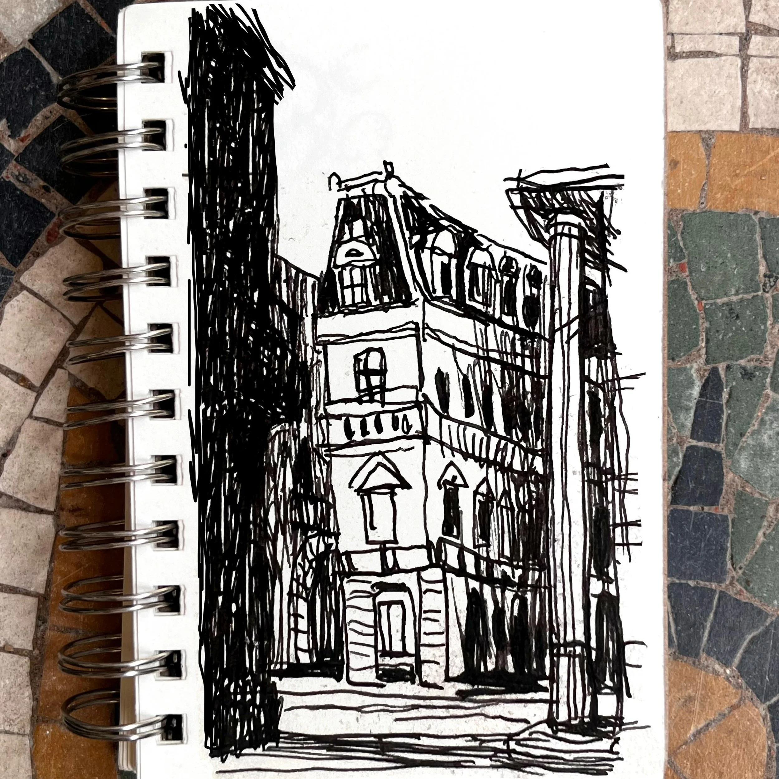 Sitting outside of @nishikidori.epicerie.japonaise in this wonderful square near Jardin du Palais Royal. They have so many things I want to buy in this store. Quinn got these Hi Chews that i&rsquo;ve never had. Lemon flavor (I actually HATE lemon fla