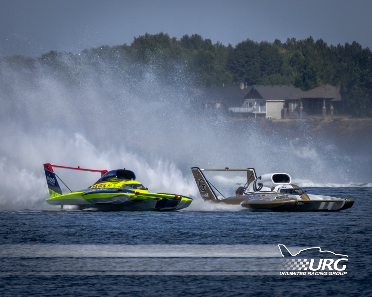 Jamie Nielsen flying the U-11 in deck to deck battle with Andrew Tate at TriCity WaterFollies 2023.

@h1_unlimited_hydroplanes @tricitywaterfollies 

#legendyachttransport #hydroplane #racing #boat #unlimitedhydroplanes #propeller #turbine #u11racing