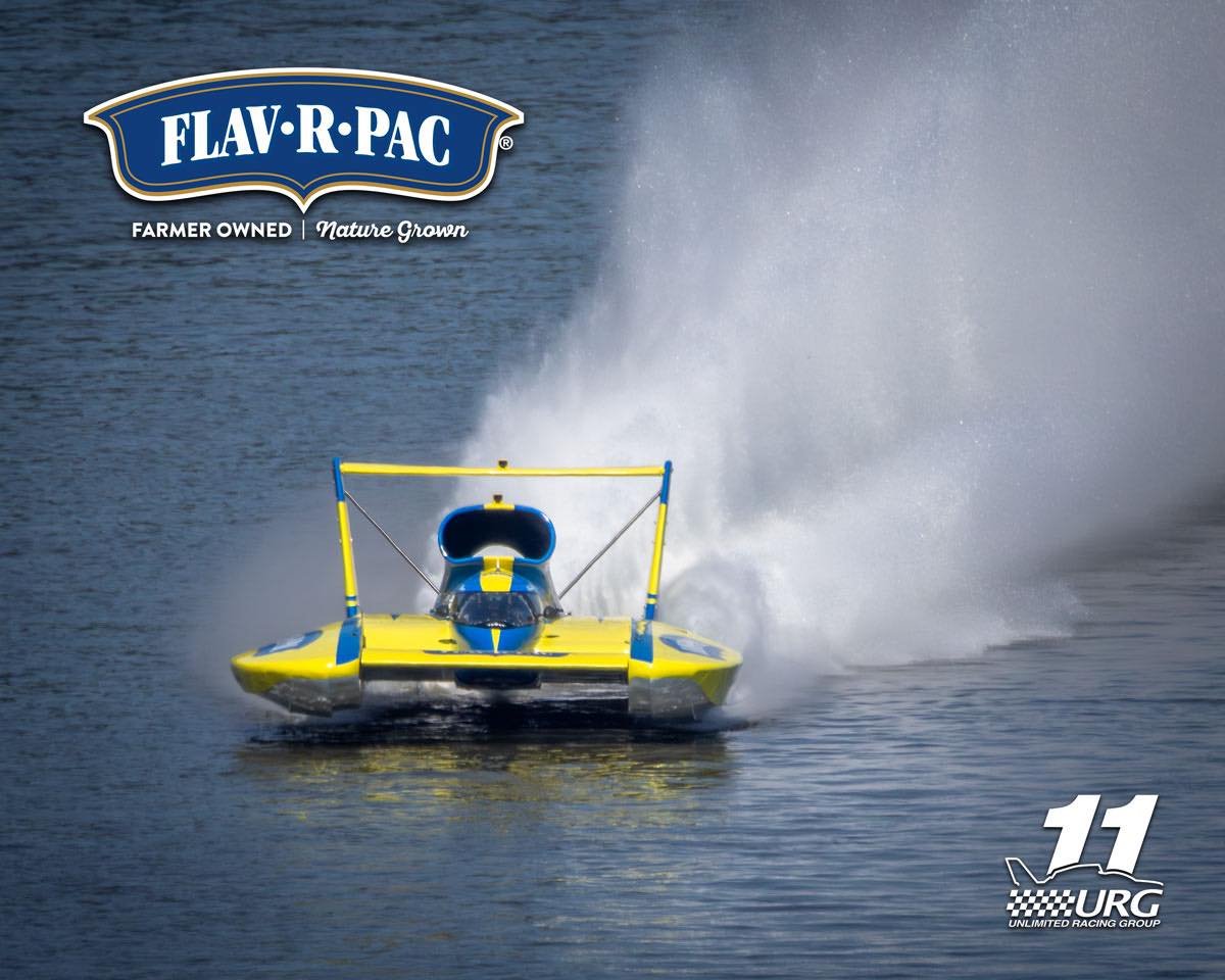 Time to go racing! Final coming up with the U-11 Miss FLAV-R-PAC on the front row. Time is as fast as we can get boats on the water.
@madison.regatta | @h1_unlimited_hydroplanes
