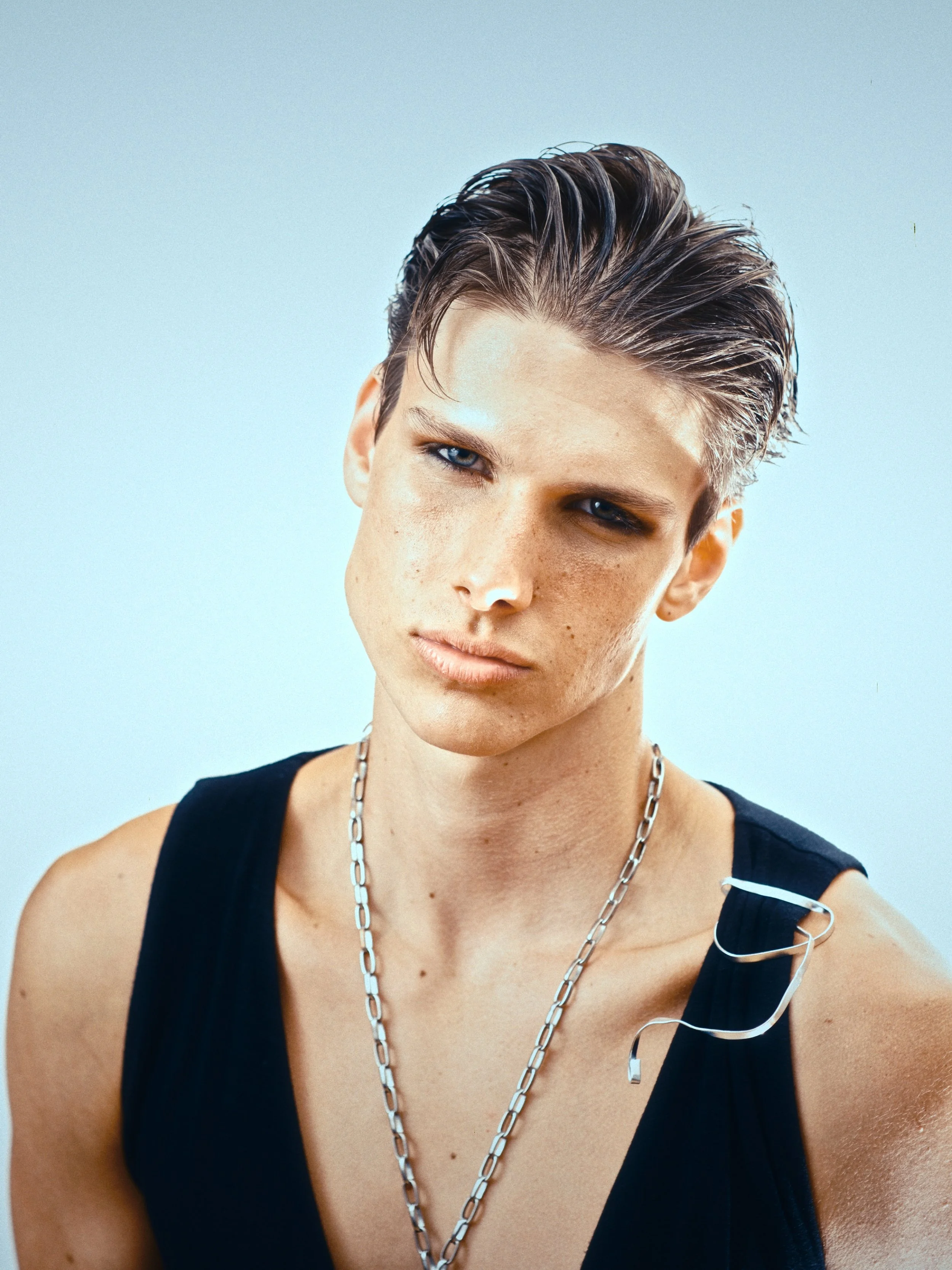 Still 2025-12-14 212022_1.135.1.jpg