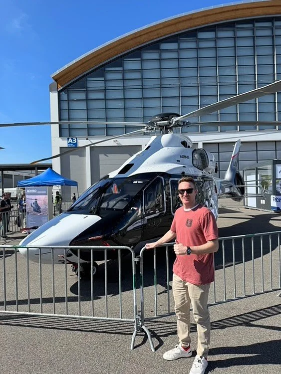 We ❤️ our supporters! Thank you @flyingforpizza for wearing your @rotorheadresources gear at @aero_expo last March. Stay tuned for more gear just in time for the holiday season!