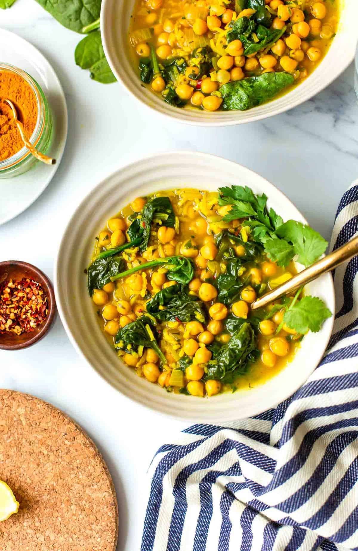 PERSIAN INSPIRED ZESTY CHICKPEA SOUP