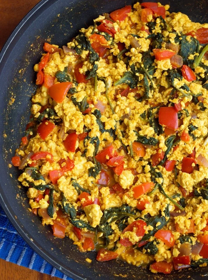 EASY TOFU SCRAMBLE