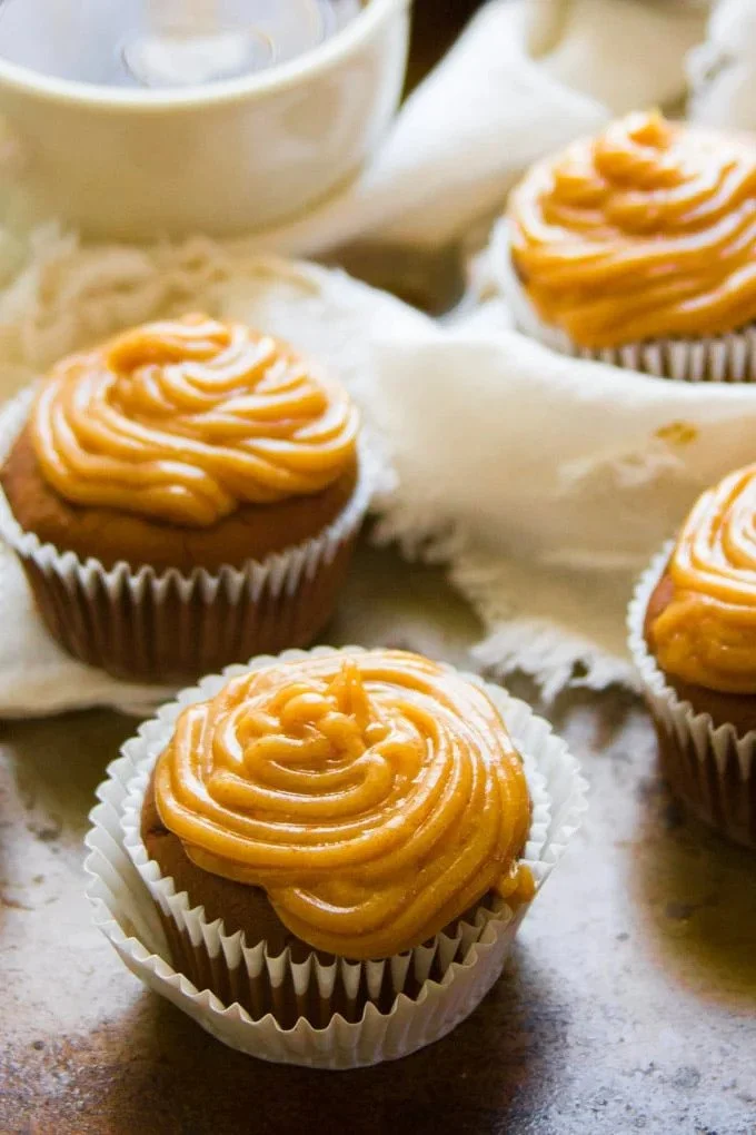 CHOCOLATE PEANUT BUTTER CUPCAKES