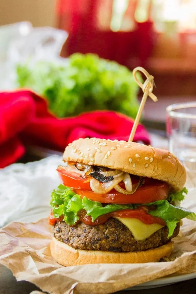 "BEEFY" VEGAN BLACK BEAN WALNUT BURGERS