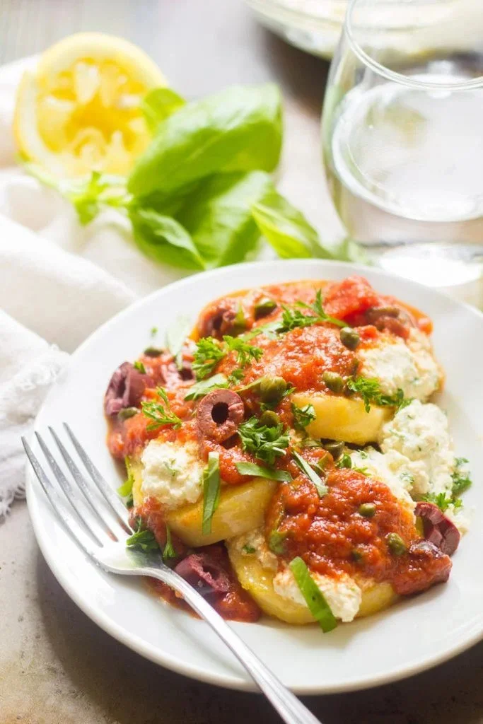 VEGAN POLENTA PUTTANESCA