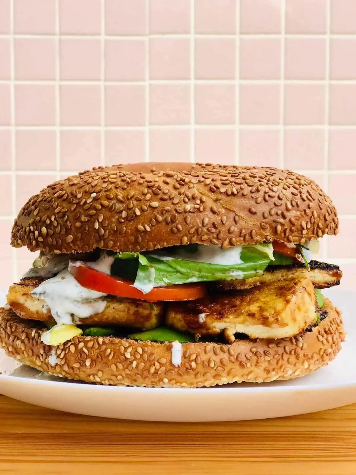 THE ULTIMATE VEGAN BAGEL SANDWICH