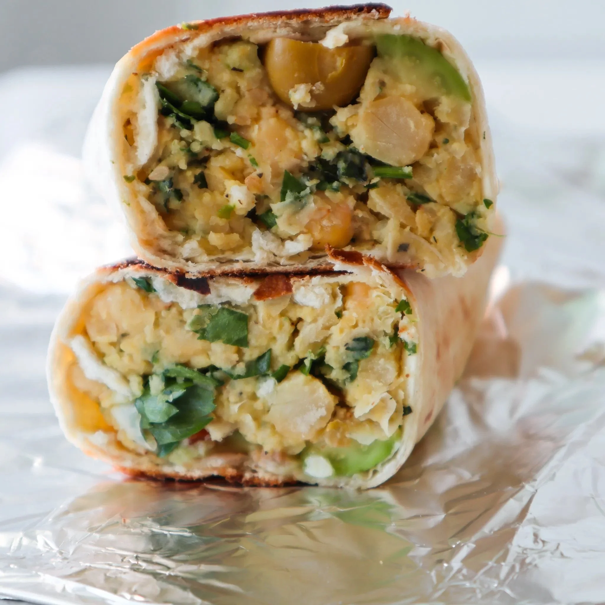 VEGAN AVOCADO CHICKPEA WRAPS