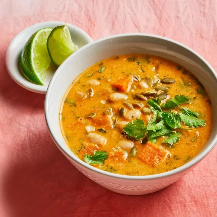 CURRIED SWEET POTATO PEANUT SOUP