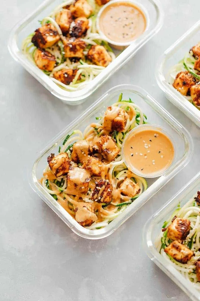 CRISPY SESAME TOFU WITH ZUCCHINI NOODLE