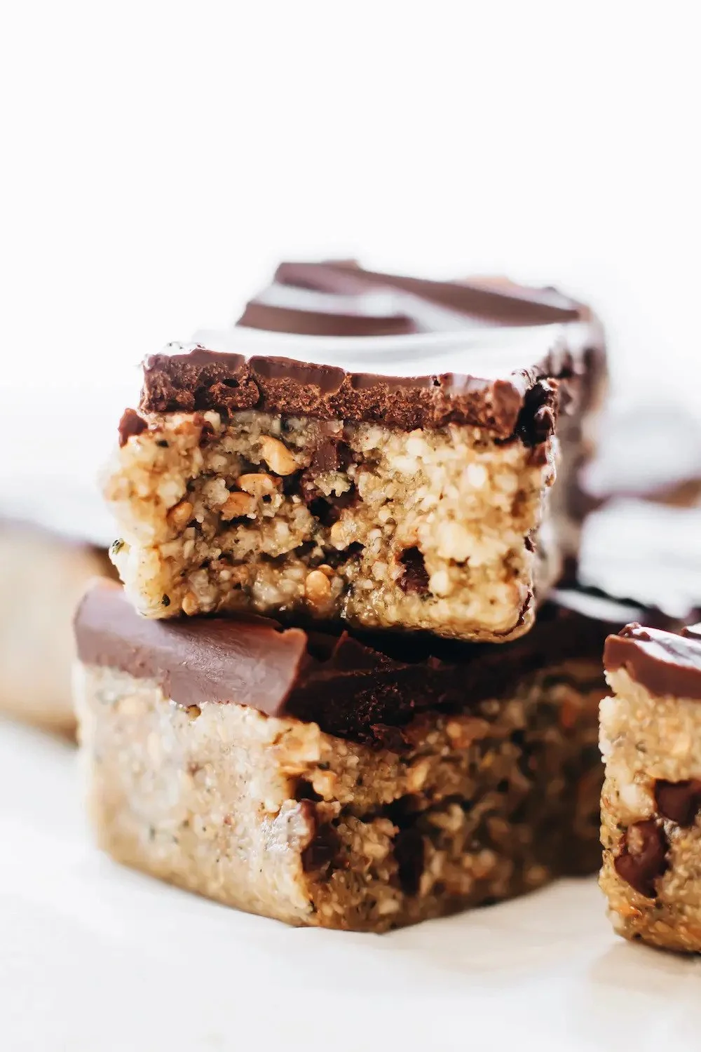 COOKIE DOUGH PROTEIN BARS