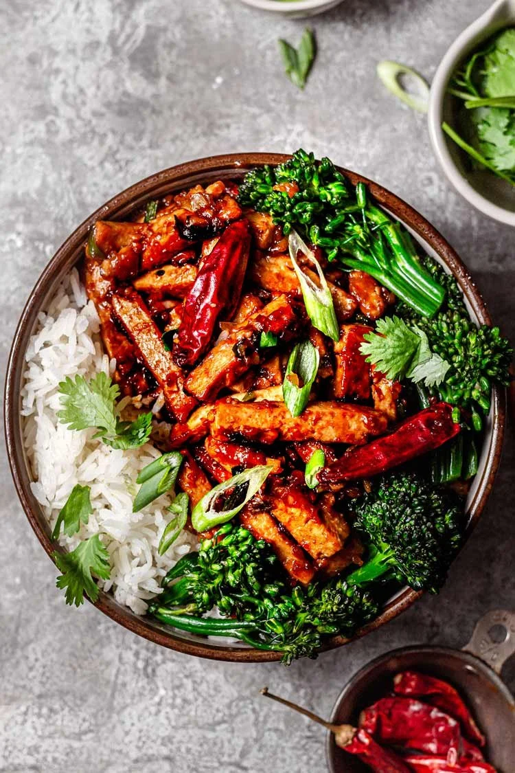 STICKY MONGOLIAN TOFU AND BROCCOLI STIR FRY