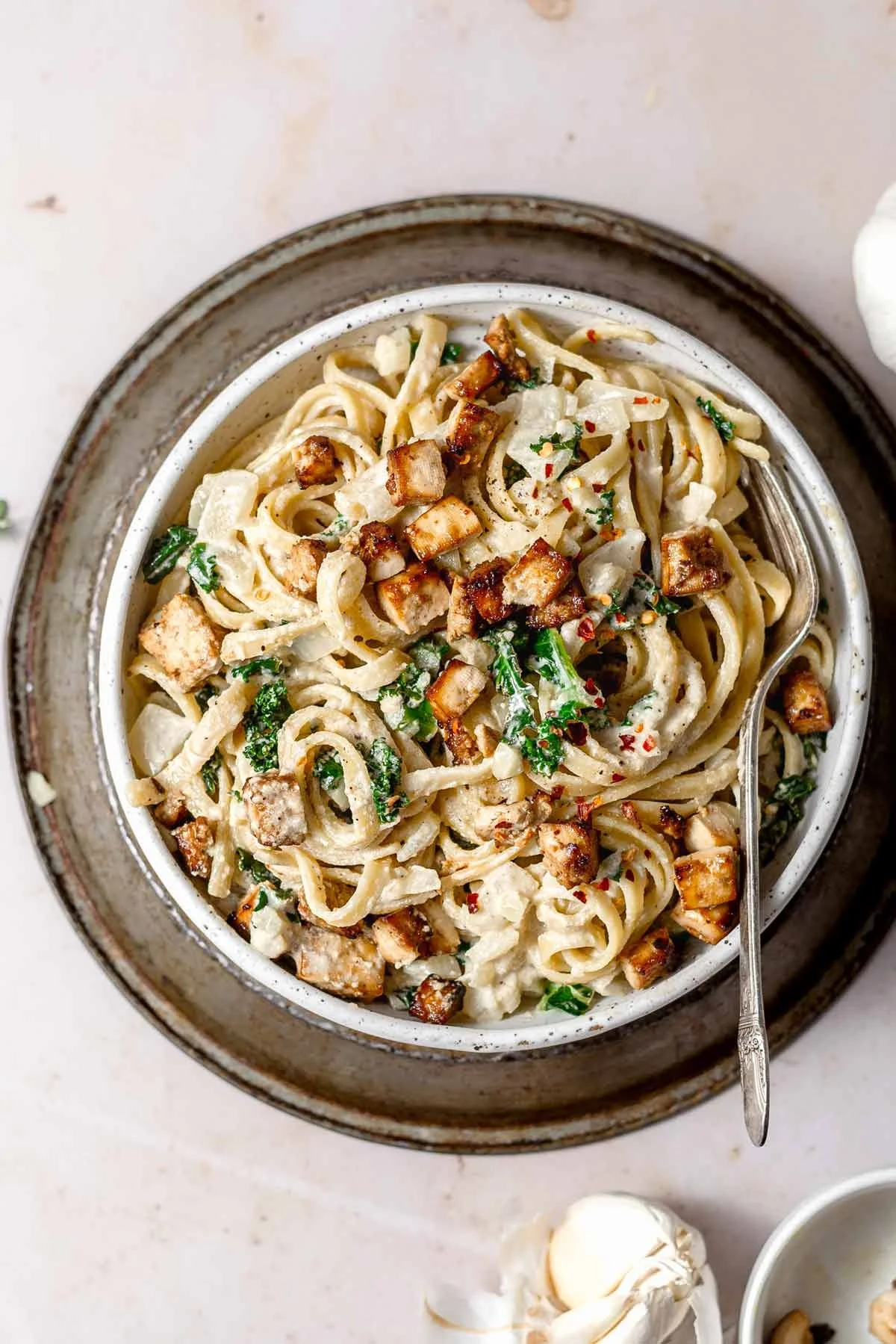 CREAMY TAHINI PASTA WITH LEMON, GARLIC AND TOFU
