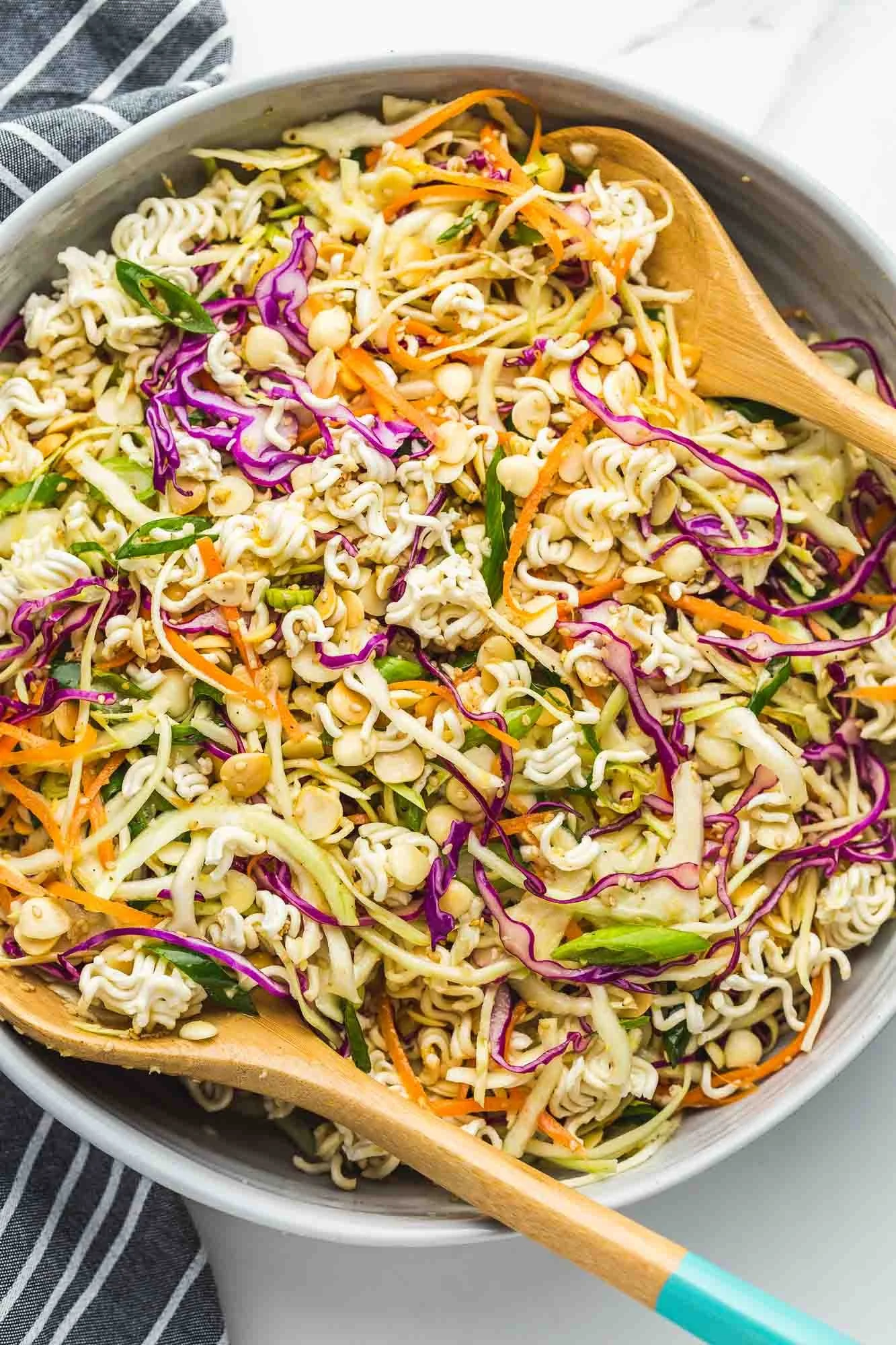 RAMEN NOODLE SOUP SALAD