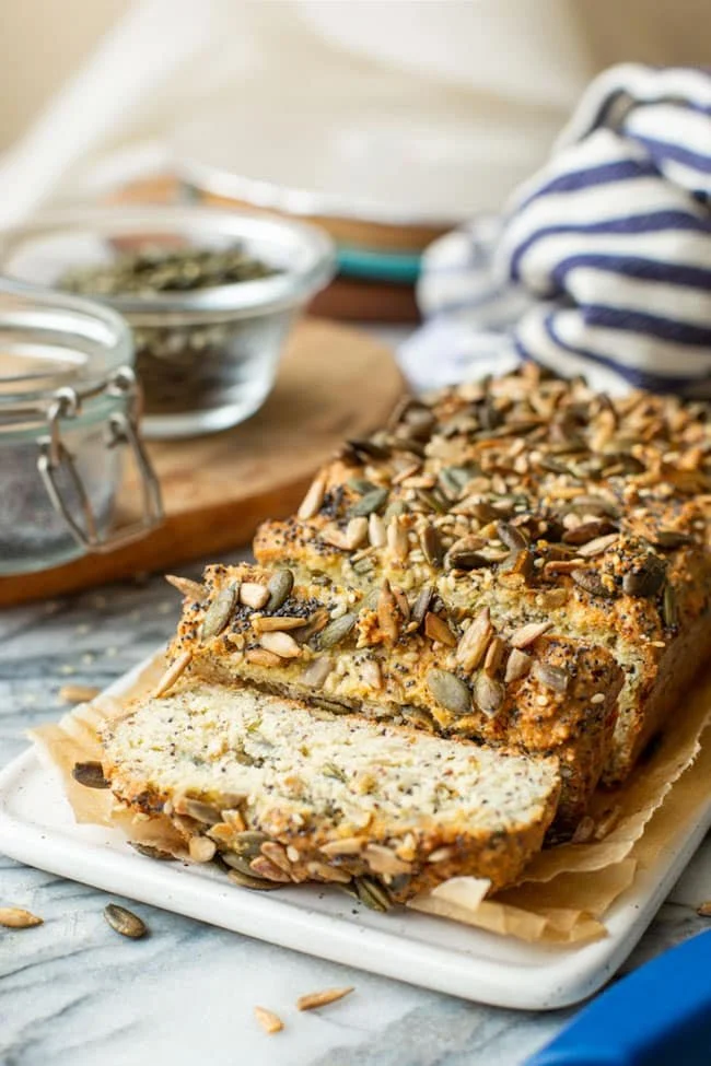 EVERYTHING BAGEL ALMOND FLOUR BREAD