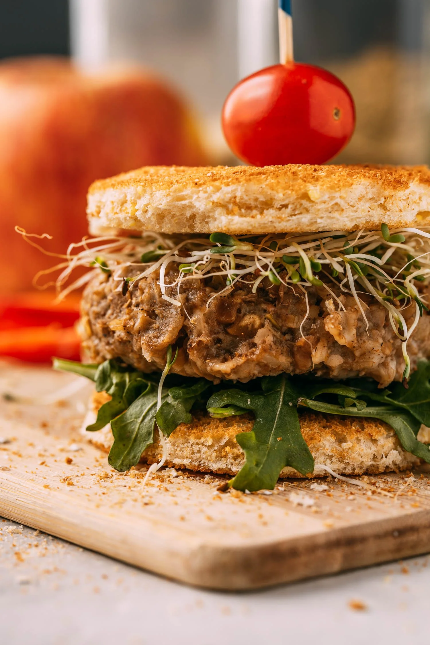 VEGAN APPLE SAUSAGE SANDWICH (GLUTEN-FREE)