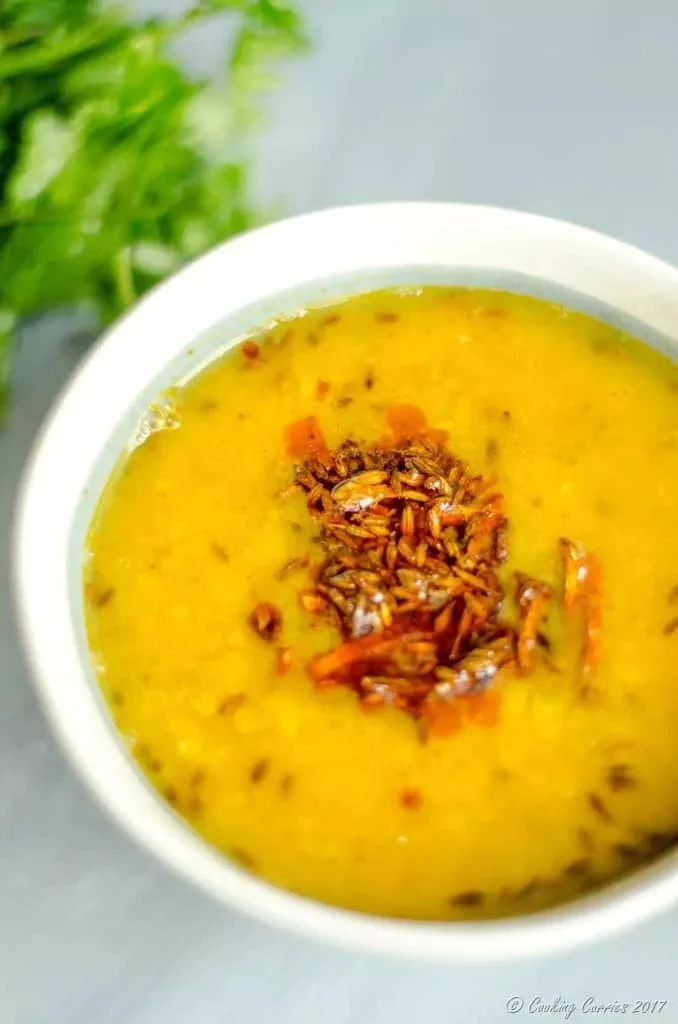 LAHSOONI MOONG DAL - GARLICKY YELLOW LENTIL CURRY
