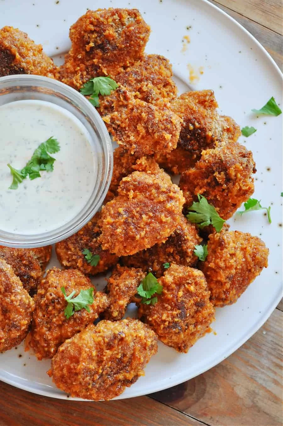 VEGAN “HONEY” GOLD SEITAN WINGS